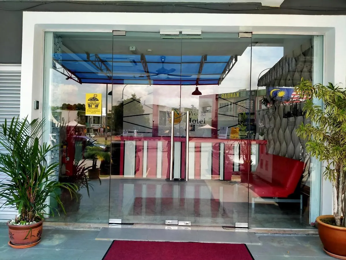 Hotel Zamburger Enstek Sepang