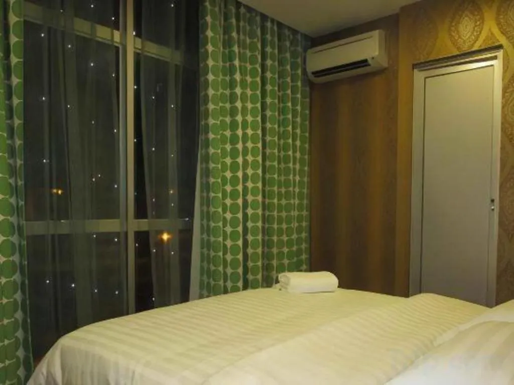**  Hotel Zamburger Enstek Sepang Malaysia