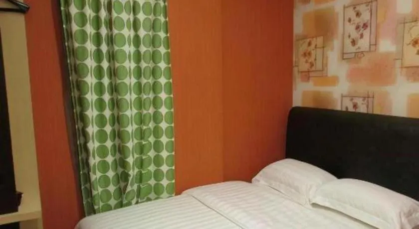 Hotel Zamburger Enstek Sepang