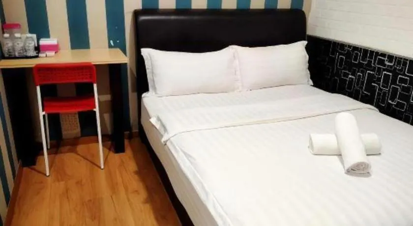 **  Hotel Zamburger Enstek Sepang Malaysia